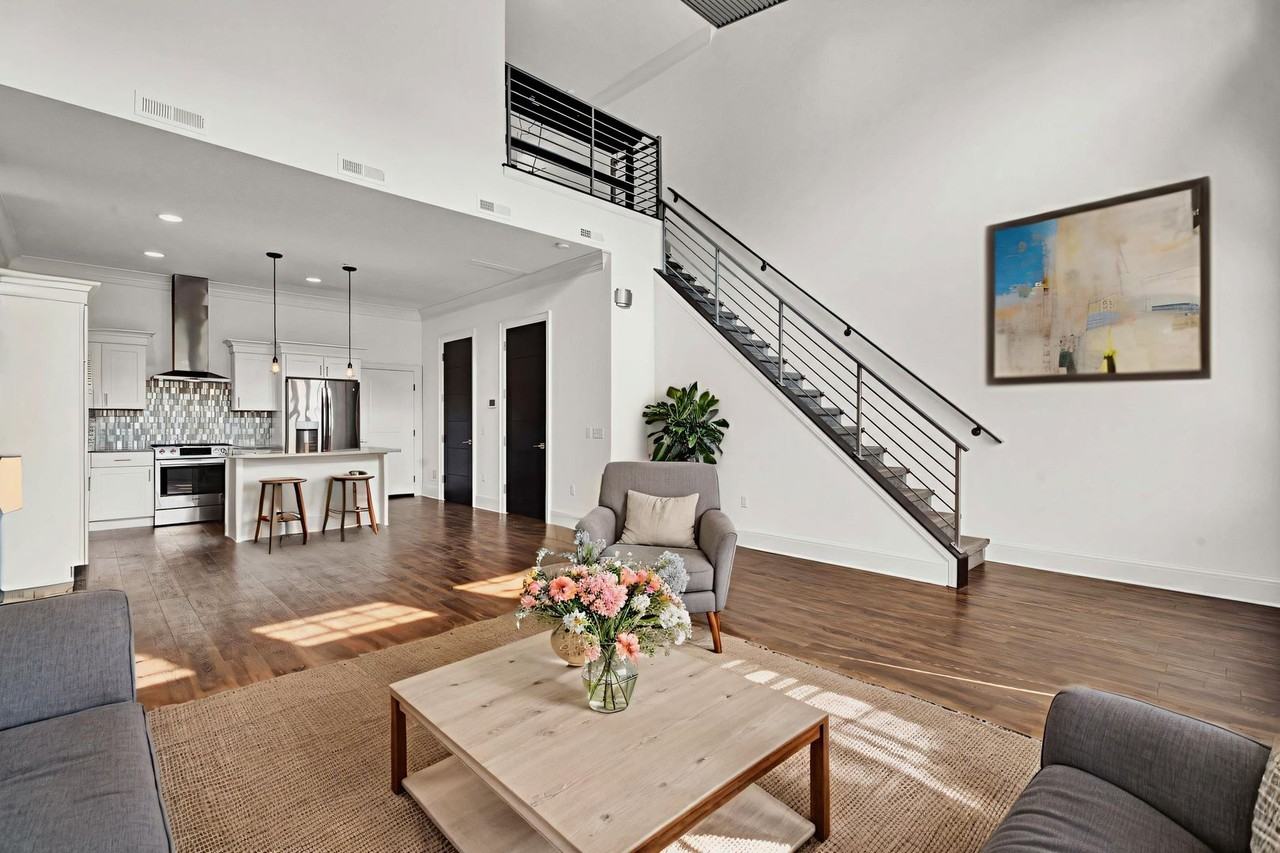 IRONGATE RESIDENCES OF BIRMINGHAM - Photo 7 of 50