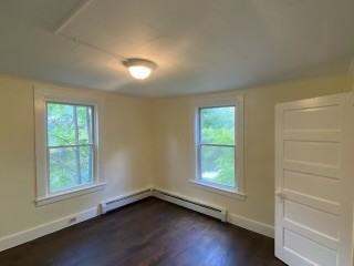 14 Burleigh St - Photo 3 of 10