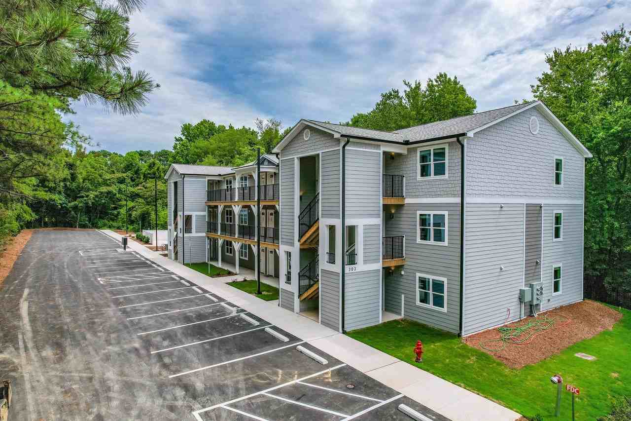 Linwood Creek Apartments - Photo 7 of 50