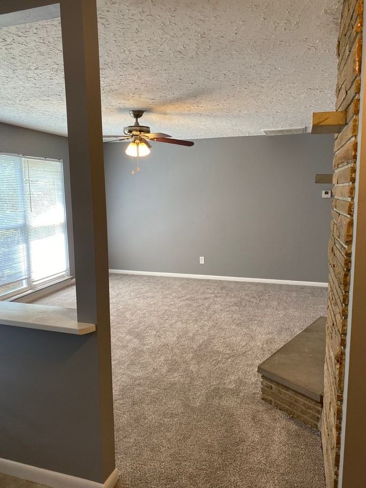 9919 Charm Ct - Photo 3 of 17