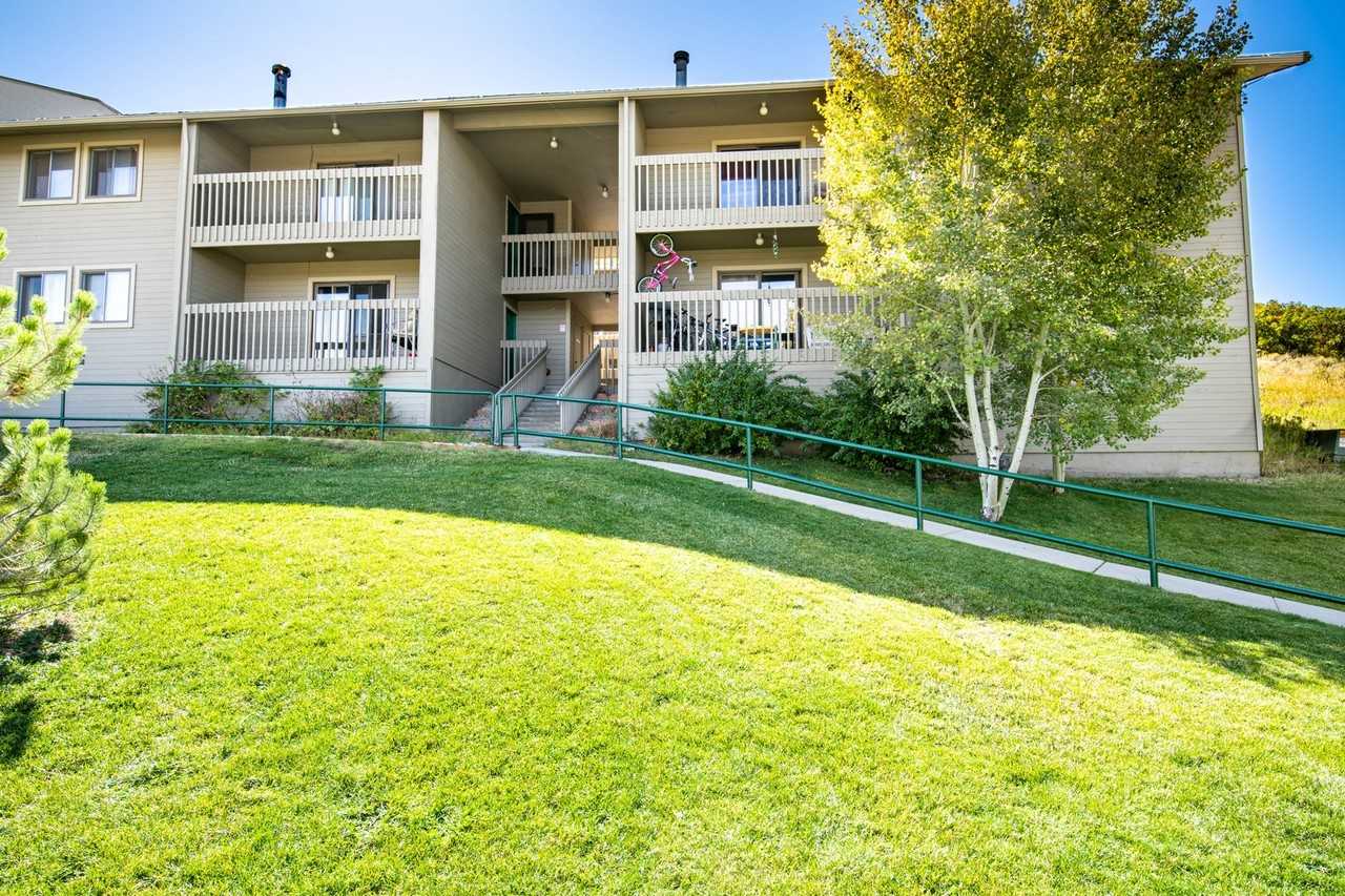 1670 1670 Iron Horse Loop Road E-10 #10 - Photo 2 of 15