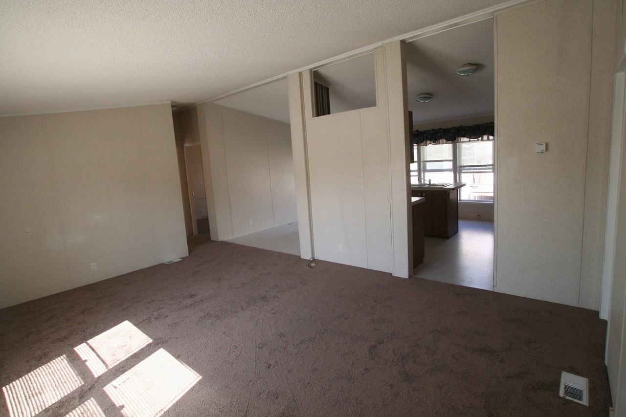 2747 Olivine St - Photo 3 of 13