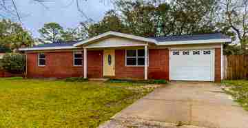 featured image of 330 Stahlman Ave