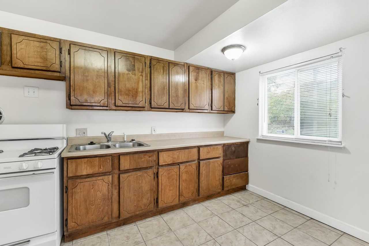 10772 10772 Spring Garden Drive - Spring Garden Drive - Photo 5 of 31