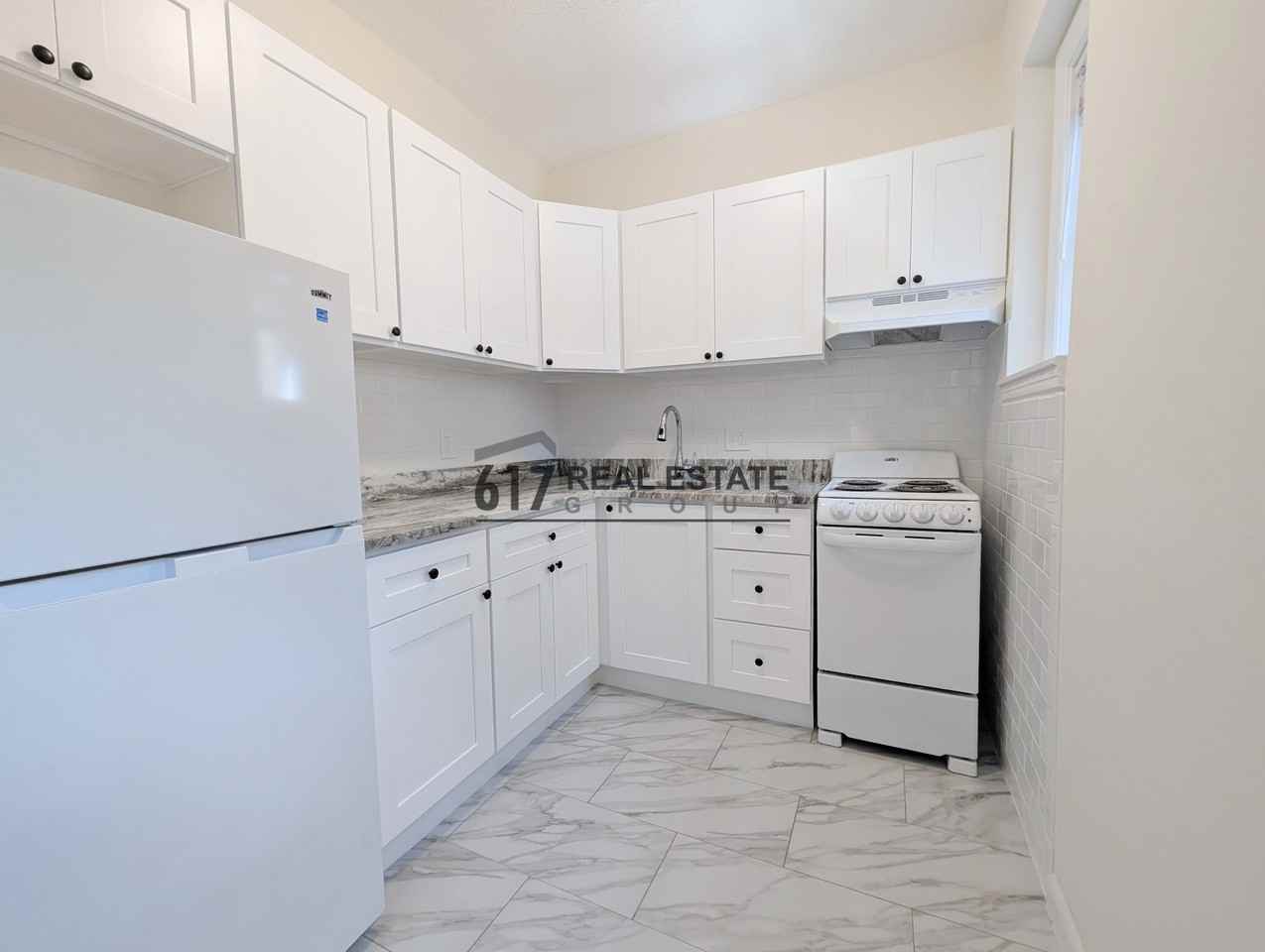 2018 Commonwealth Ave #31 - Photo 3 of 8