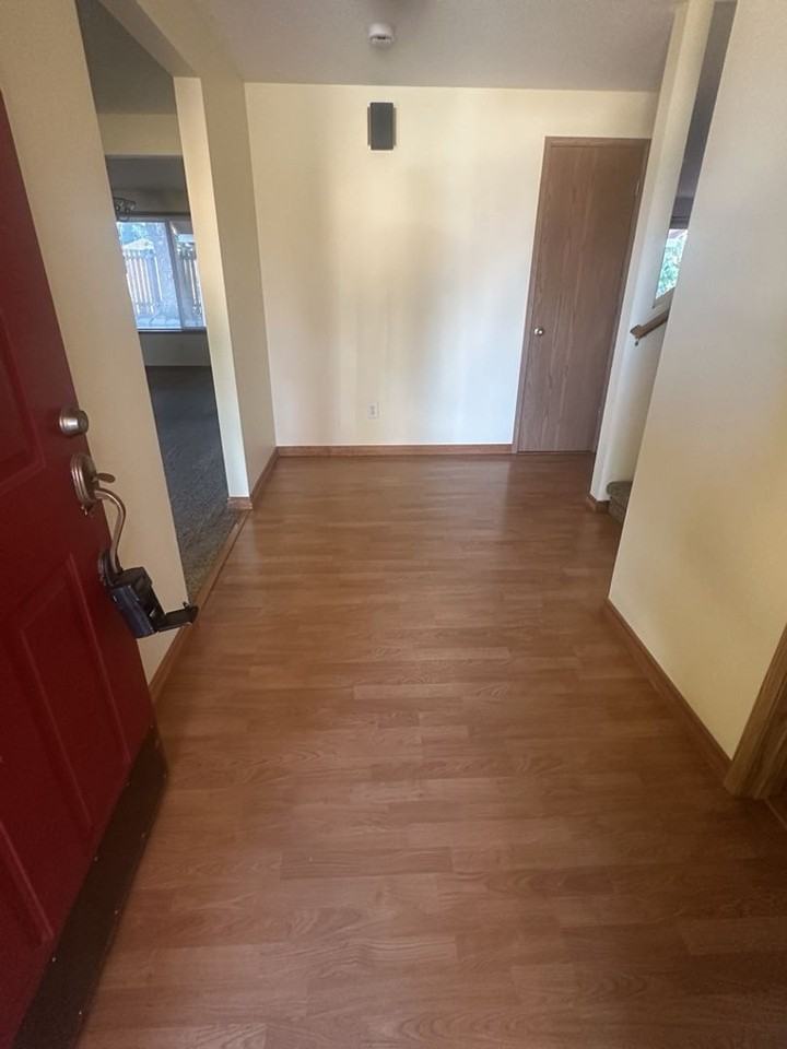 14801 Ne 51st St - Photo 3 of 29