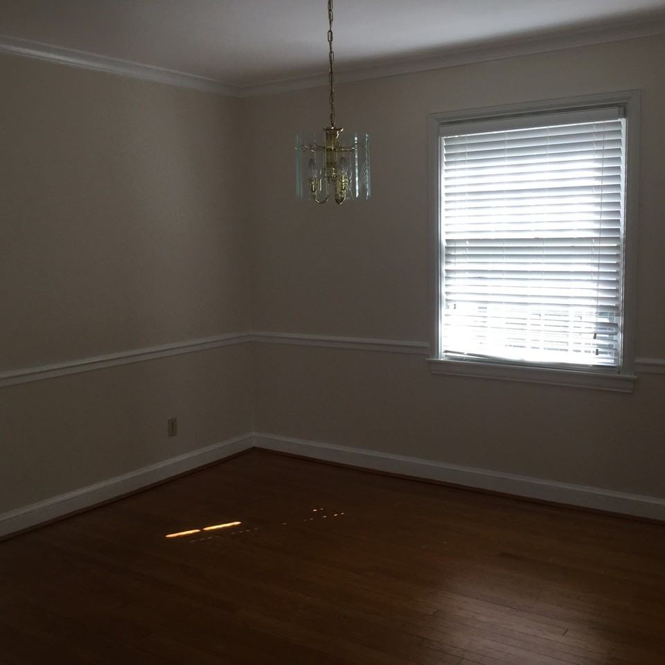 7205 Clarendon Rd - Photo 2 of 21