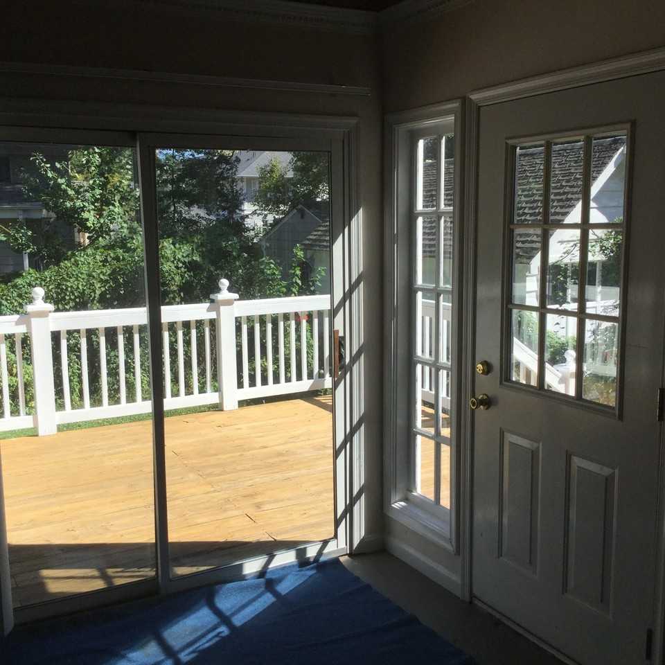 7205 Clarendon Rd - Photo 7 of 21