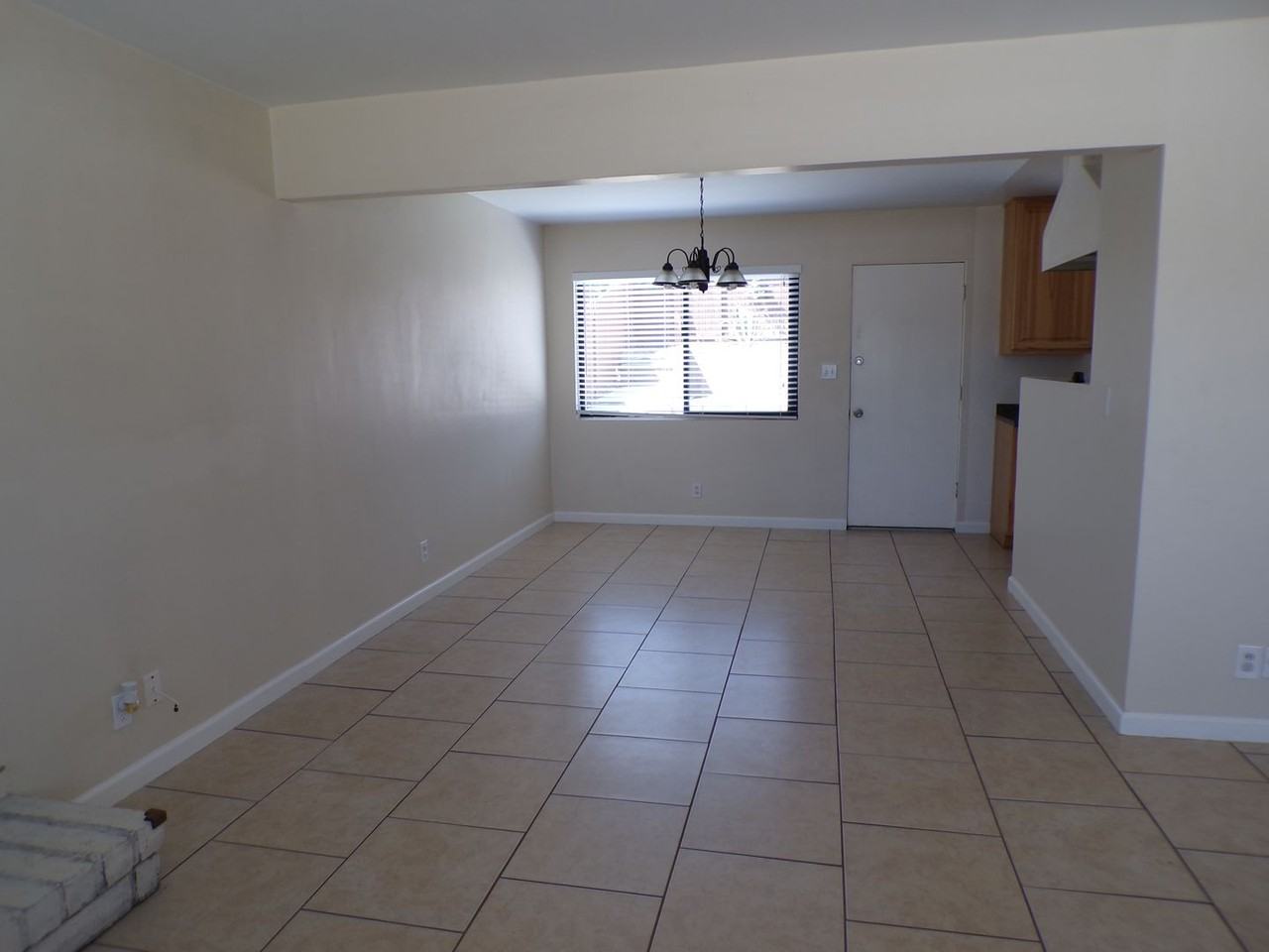 3930 Neptune Ave - Photo 5 of 20