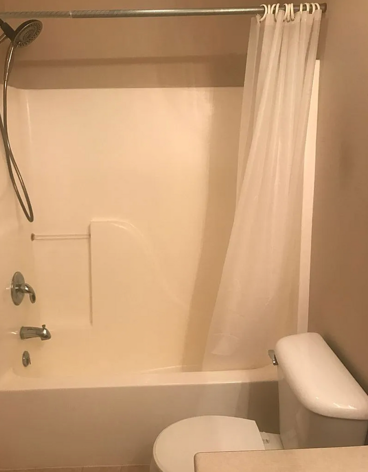 521 Green Tree Dr - Photo 2 of 13