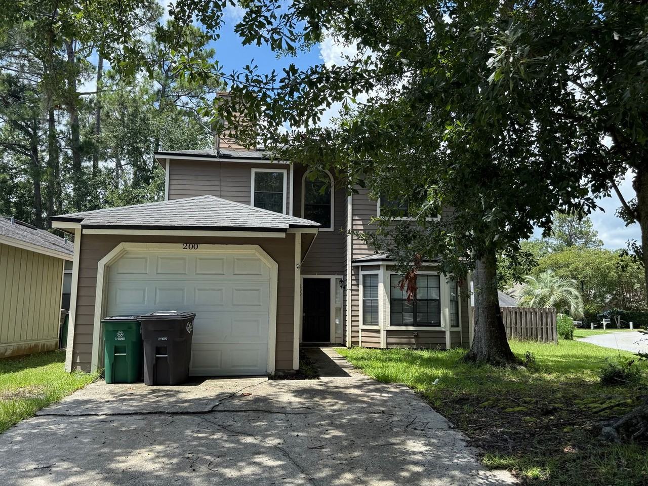 200 Millers Trace Dr - Photo 3 of 14