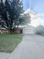 2703 Mark Ln - Photo 1 of 1