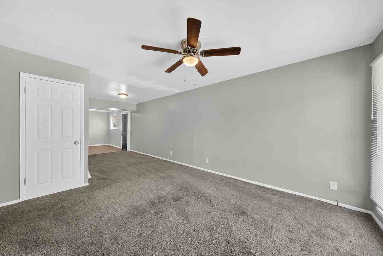 251 Midlothian Rd - Photo 6 of 33