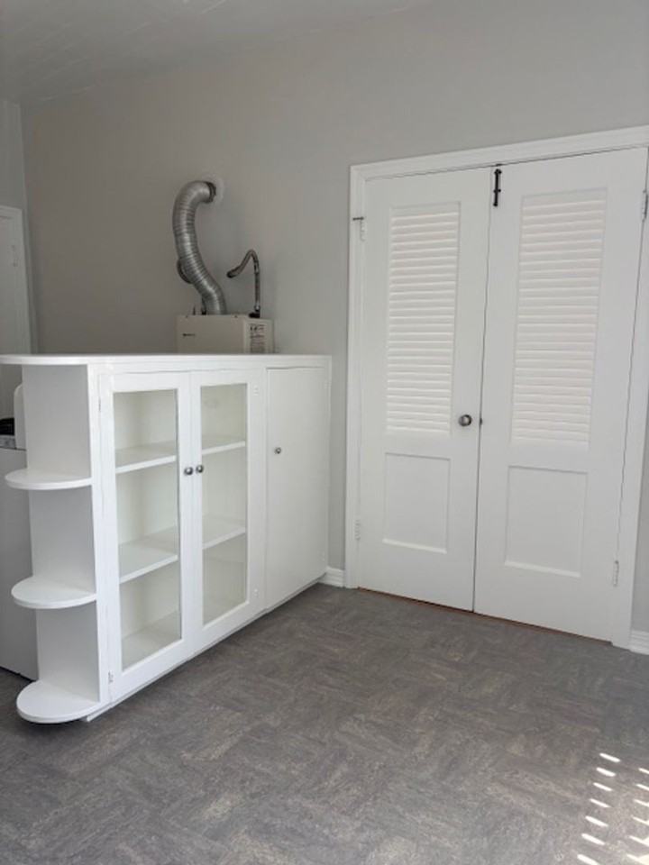 Beautiful spacious and bright apartment in the Pasadena Area - Photo 4 of 31