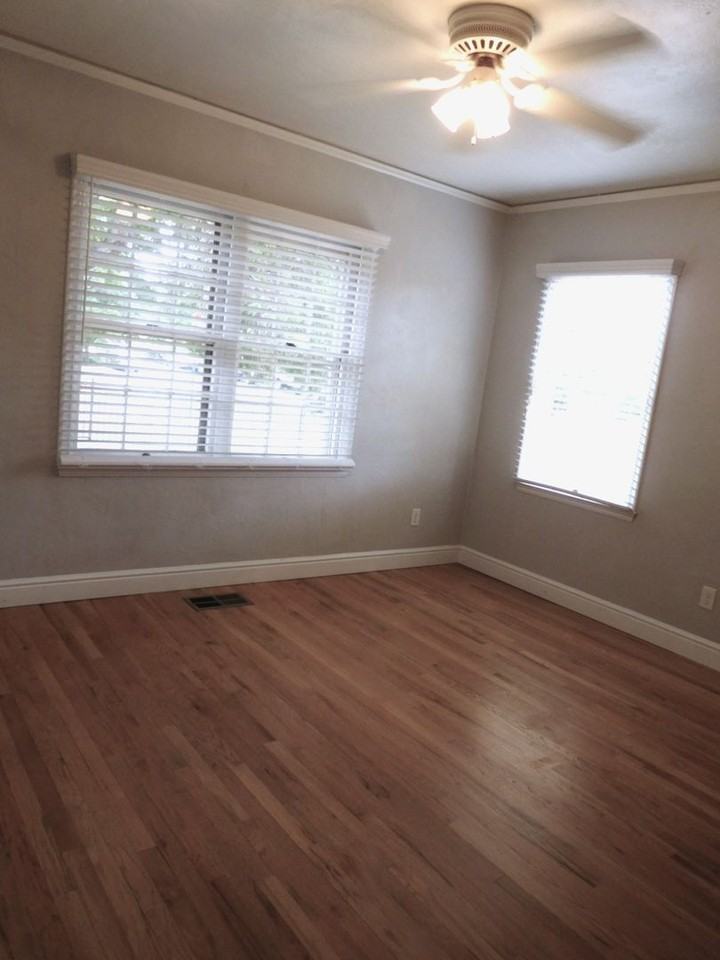 801 Washington St - Photo 3 of 19