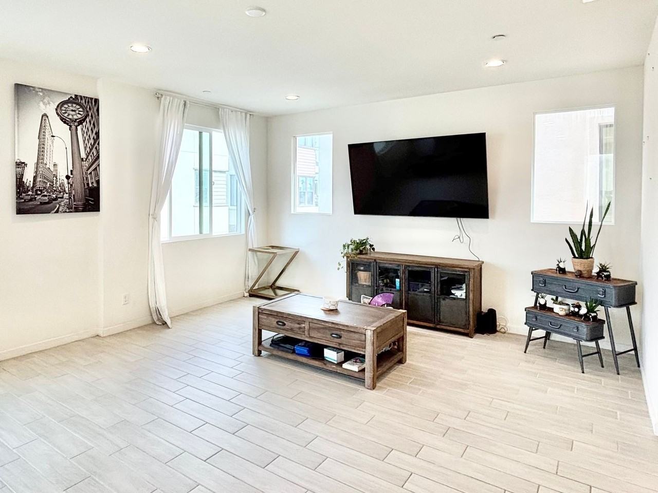 1105 Canal St - Photo 7 of 20