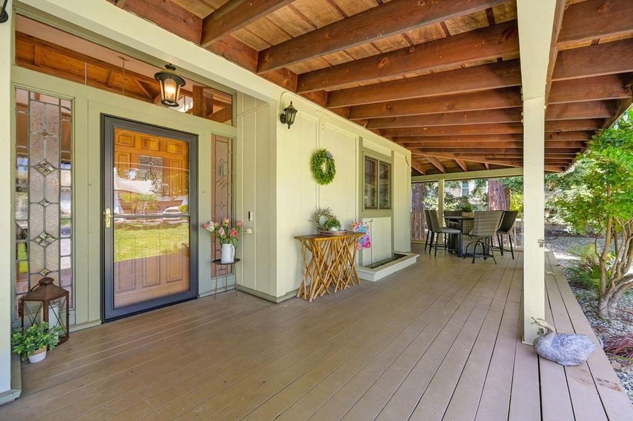 15006 Venado Dr - Photo 2 of 35