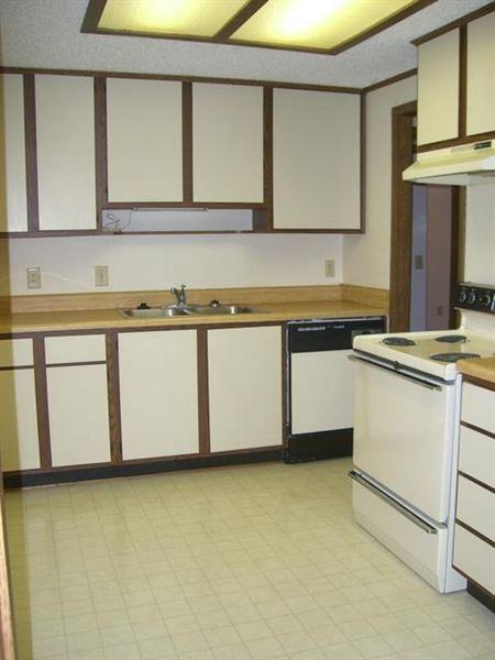 Annhurst Apartments - Photo 2 of 8