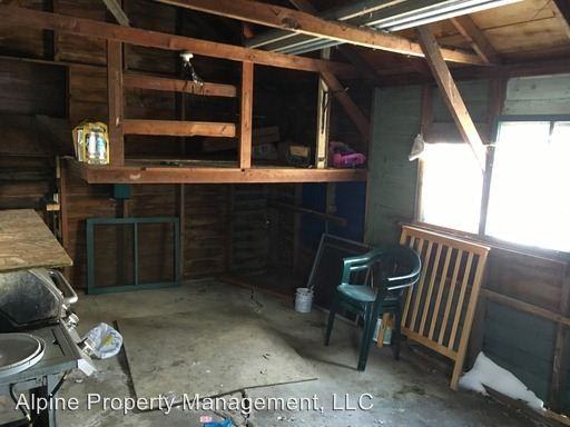 310 S Spring Ave - Photo 3 of 12