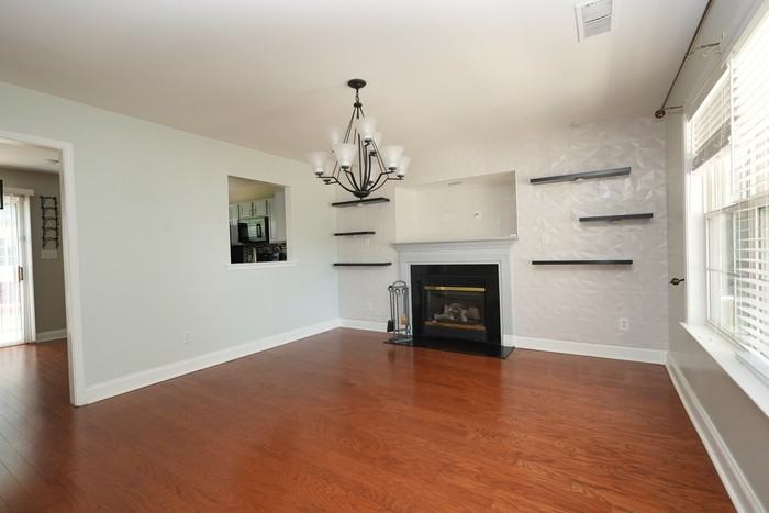 2600 Stagbuck Dr - Photo 3 of 18