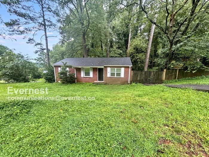 281 Toni Pl Se - Photo 2 of 19