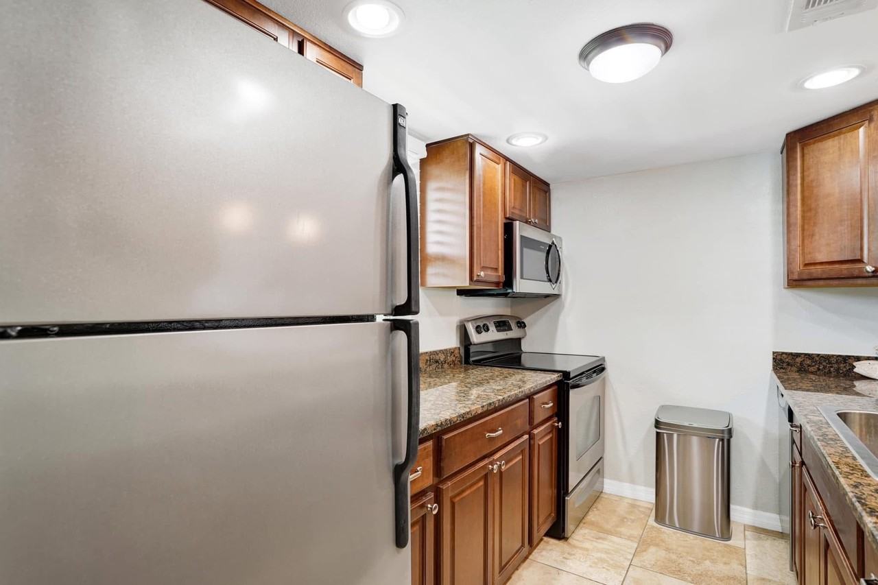 464 N Paula Dr #211 - Photo 7 of 38