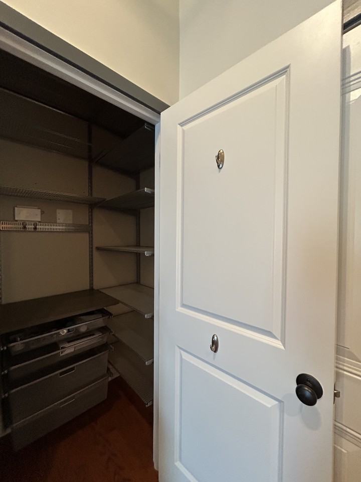 721 Governor Morrison St #601 - Photo 2 of 15