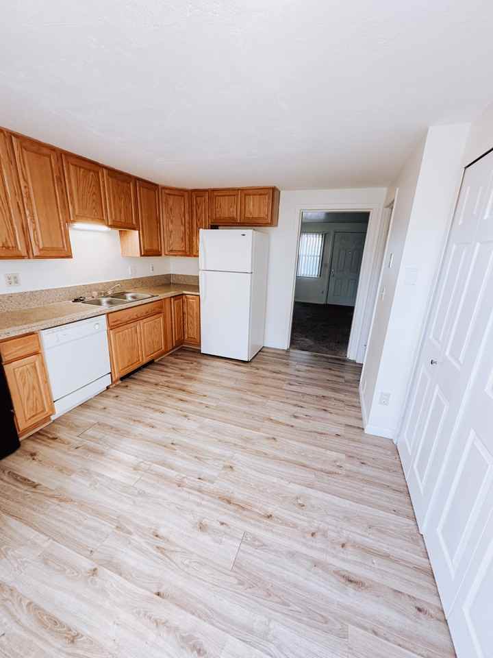 1821 Mactavish Ct #A7 - Photo 3 of 13