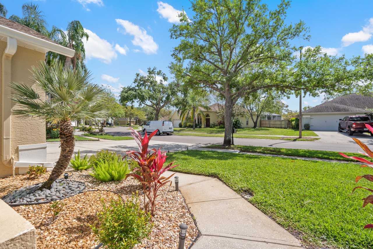 9905 Woodbay Dr #NA - Photo 3 of 44