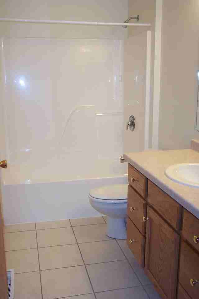 520 Landmann St #A - Photo 5 of 9