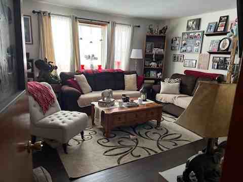 760 Jewett Ave #1 - Photo 2 of 6