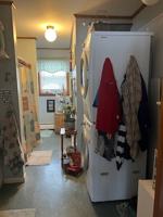 featured image of 760 Jewett Ave #1