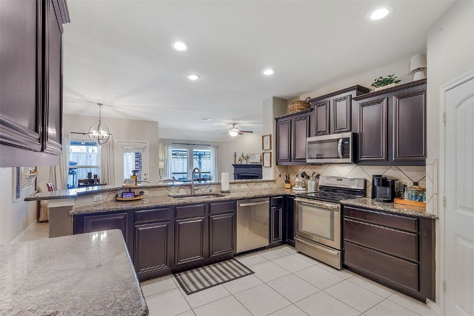 714 Lone Star Ct #NA - Photo 3 of 16