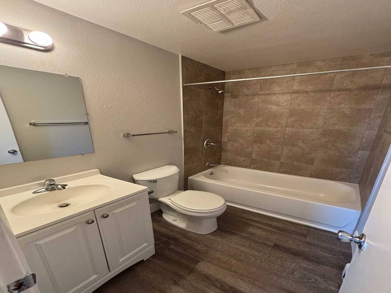 Copperwood Apartments - Photo 6 of 27