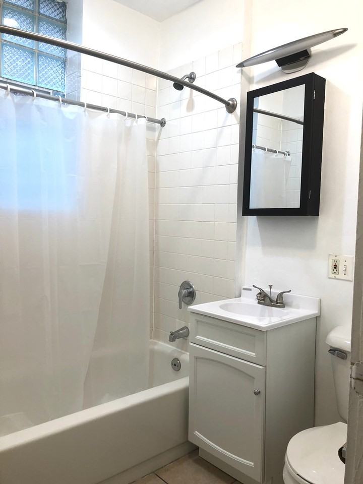 2912 South Wentworth Avenue #2F - Photo 5 of 5