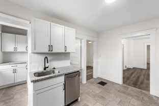 1352 W 58th St #NA - Photo 1 of 1