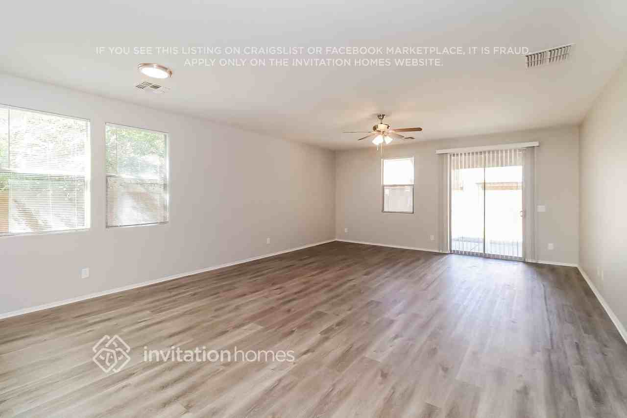 3112 W Donner Dr - Photo 3 of 14