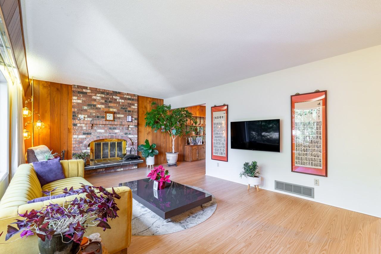 23140 136 Avenue - Photo 7 of 40