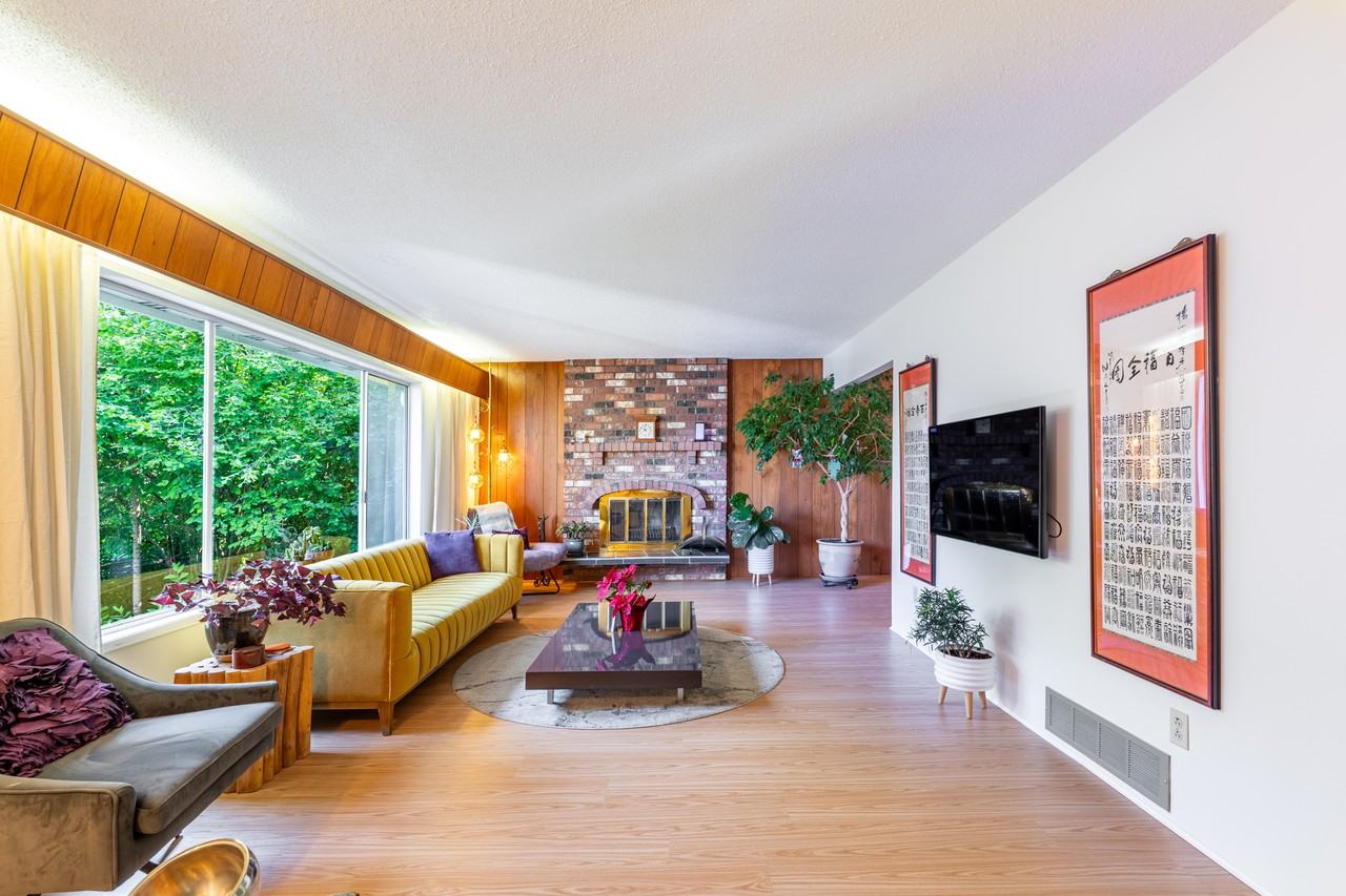 23140 136 Avenue - Photo 5 of 40