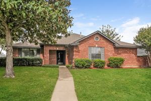 featured image of 936 Manor Dr