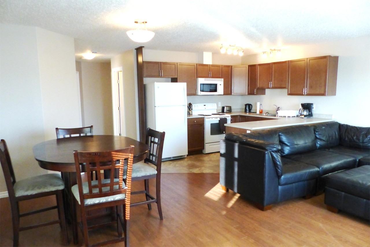 4501 - 43 Street - 2 #2 - Photo 4 of 19