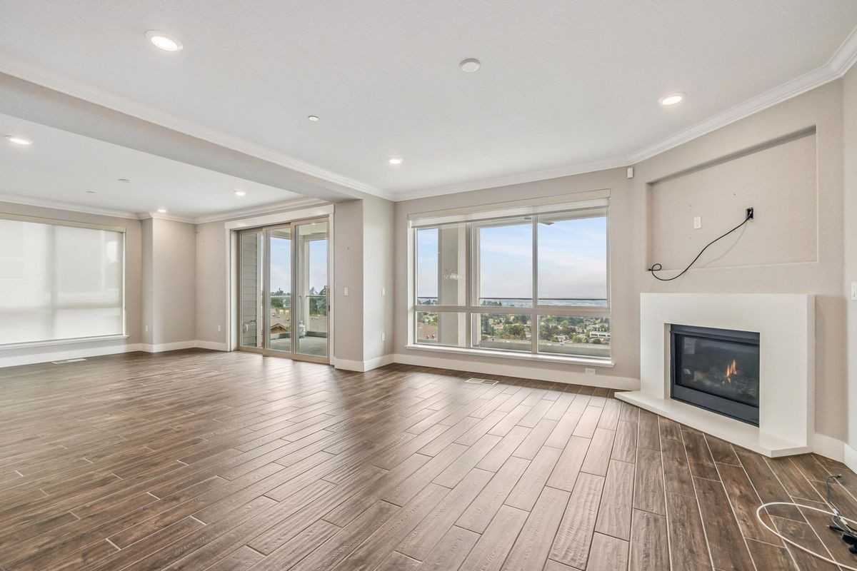 6733 Skyview Dr - Photo 2 of 5