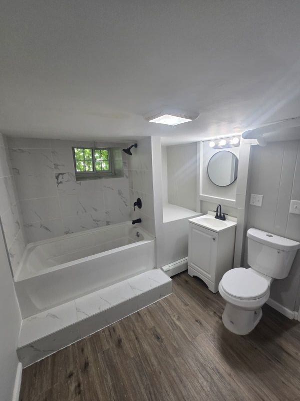 205 Shaw Street ##B - Photo 2 of 7