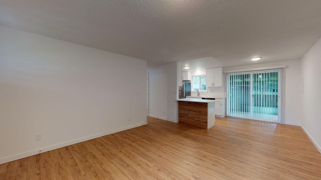 Hy Vista Monroe LLC - Photo 4 of 12