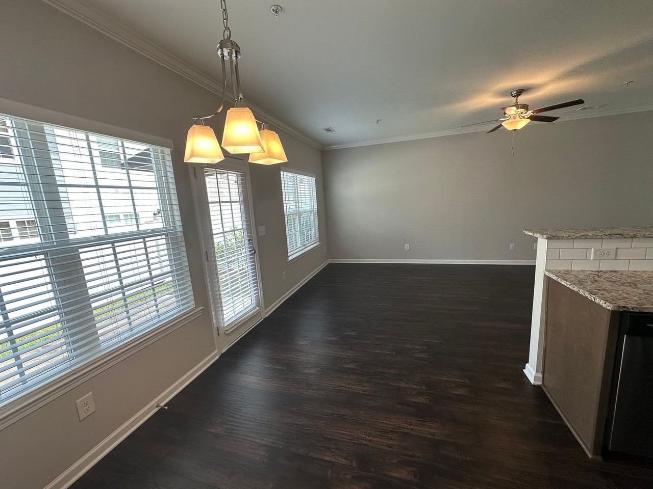 116 Bergen Dr - Photo 4 of 17