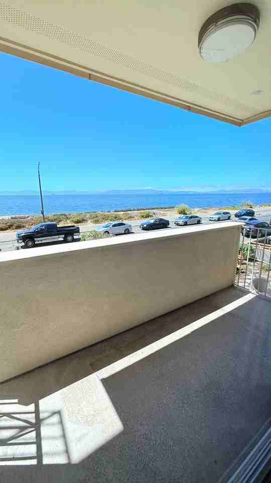 933 Shoreline Dr #206 - Photo 7 of 16