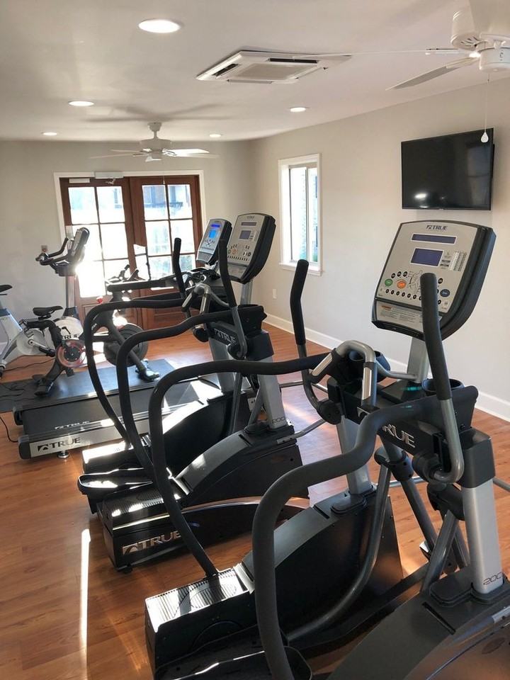 6530 Davidson Rd - Photo 3 of 17