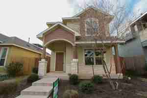 featured image of 4504 Esper Ln #306