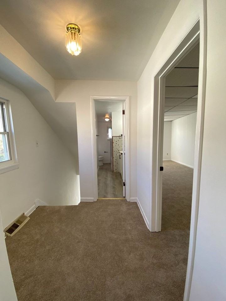 446 Sapphire Way - Photo 7 of 14