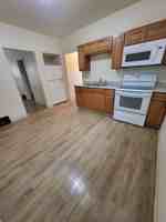 featured image of 225 N Ashland Ave